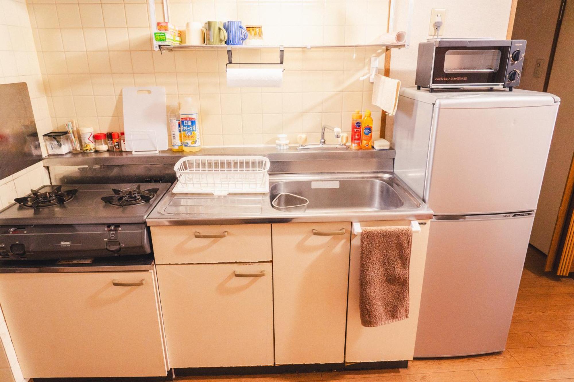 Apartment 寄道アパート-3ベッドルーム1戸貸切-最大7名宿泊可-駐車場1台無料 Takamatsu