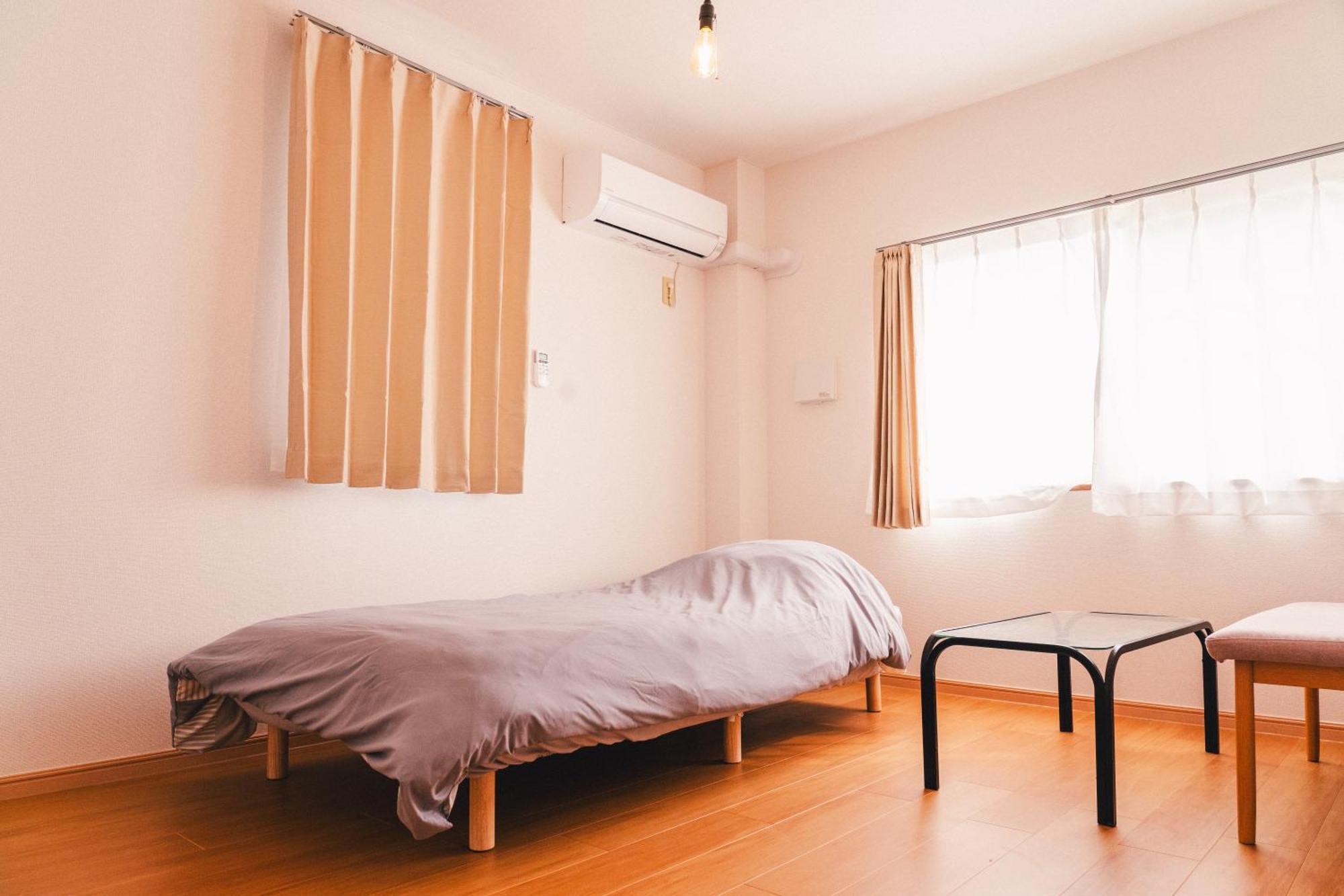 寄道アパート-3ベッドルーム1戸貸切-最大7名宿泊可-駐車場1台無料 Apartment